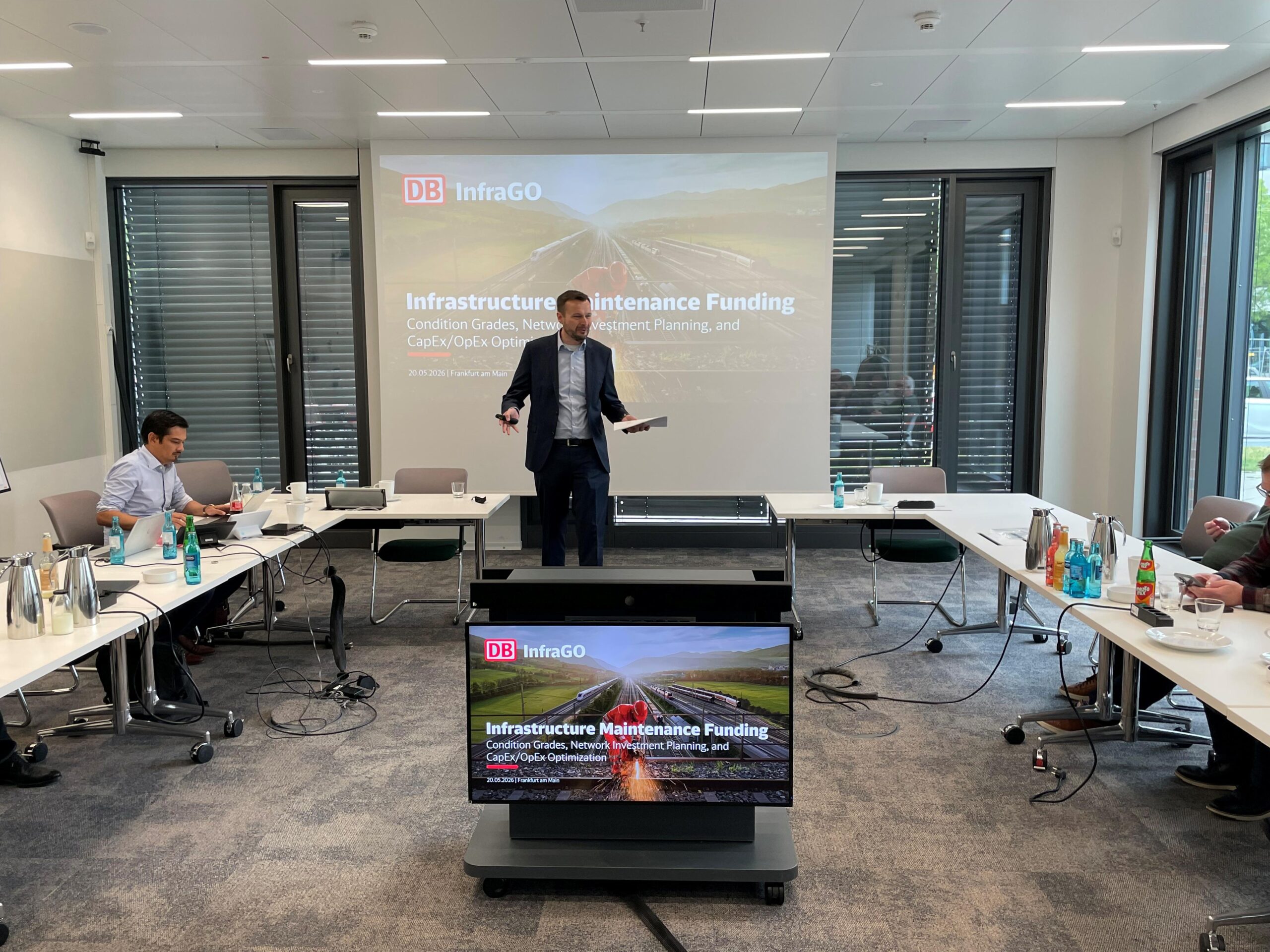 Expert Mathias Goetze of DB InfraGO Germany