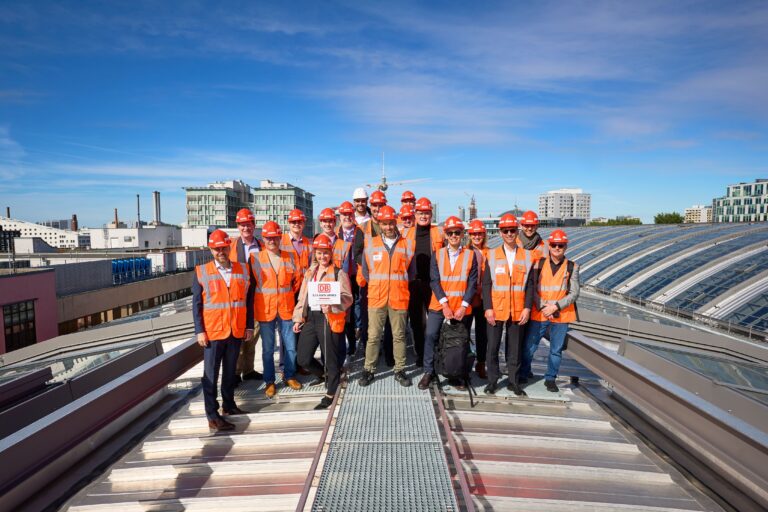 Group photo Berlin East Station Roof
